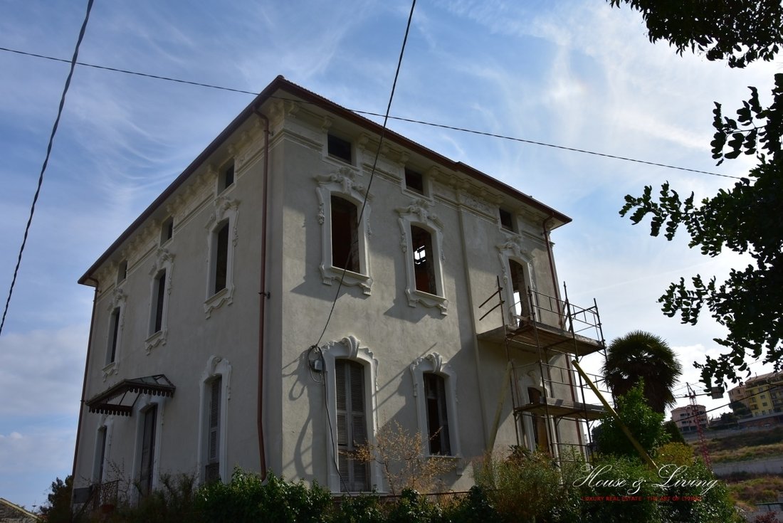 Villa in Corso degli Inglesi, Sanremo, Liguria 2 - 10681304
