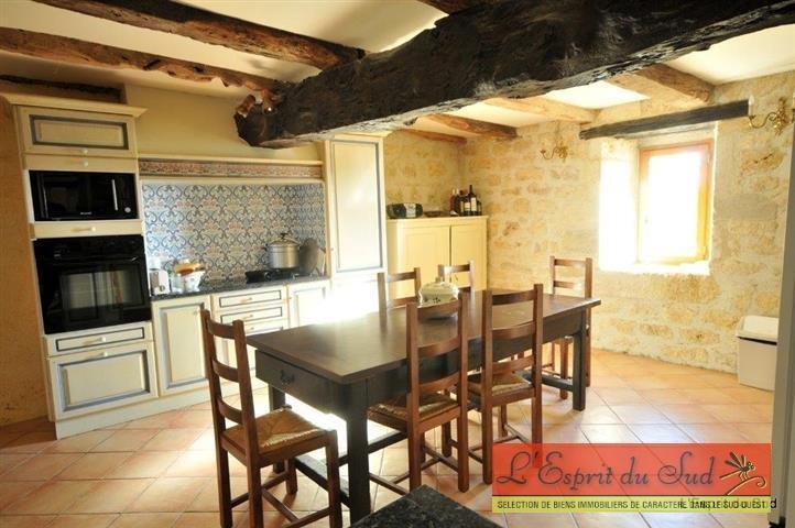 House in Cordes-sur-Ciel, Occitania, France 5 - 10985571