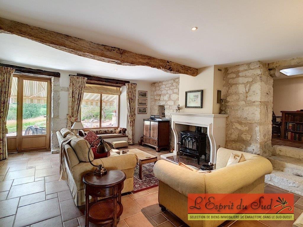House in Cordes-sur-Ciel, Occitania, France 4 - 10985560