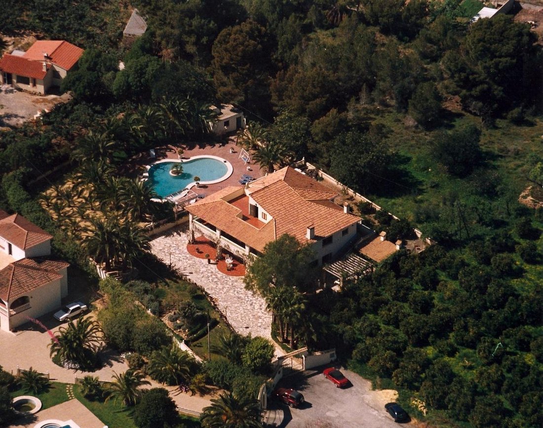 Villa in Altea, Valencian Community, Spain 1 - 10931617