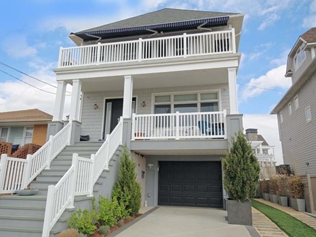 House in New York, New York, United States 1