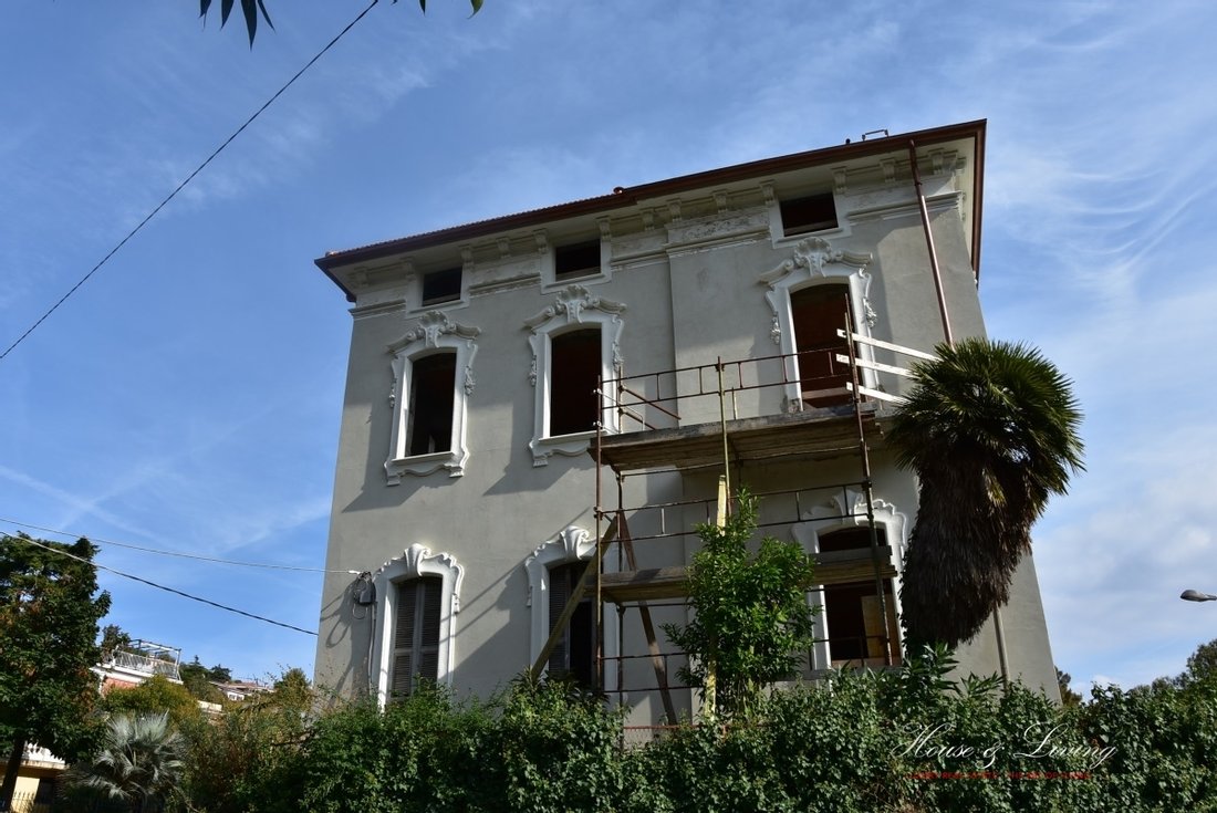 Villa in Corso degli Inglesi, Sanremo, Liguria 1 - 10681304