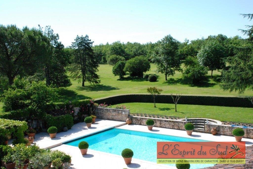 House in Villeneuve-sur-Vère, Occitania, France 3 - 10985565