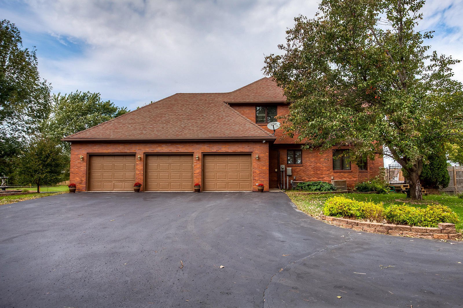 4 Bedrooms Single Family Detached in Slater, IA, United States for sale