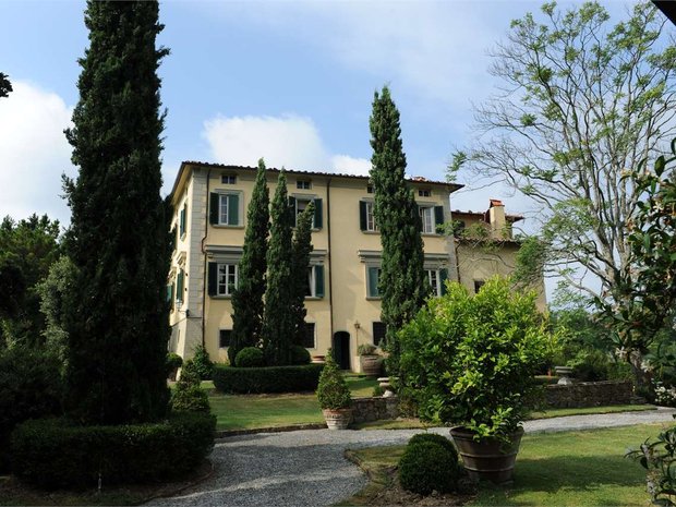 Villa in Pedona, Tuscany, Italy 1