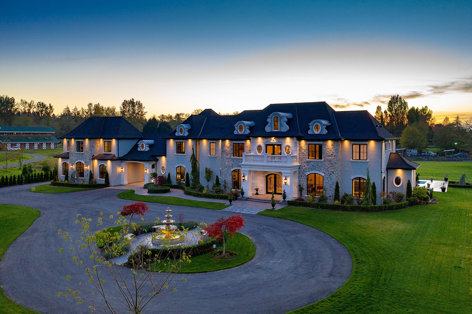 Chateau Ravissant In Langley, Canada For Sale (10812286)