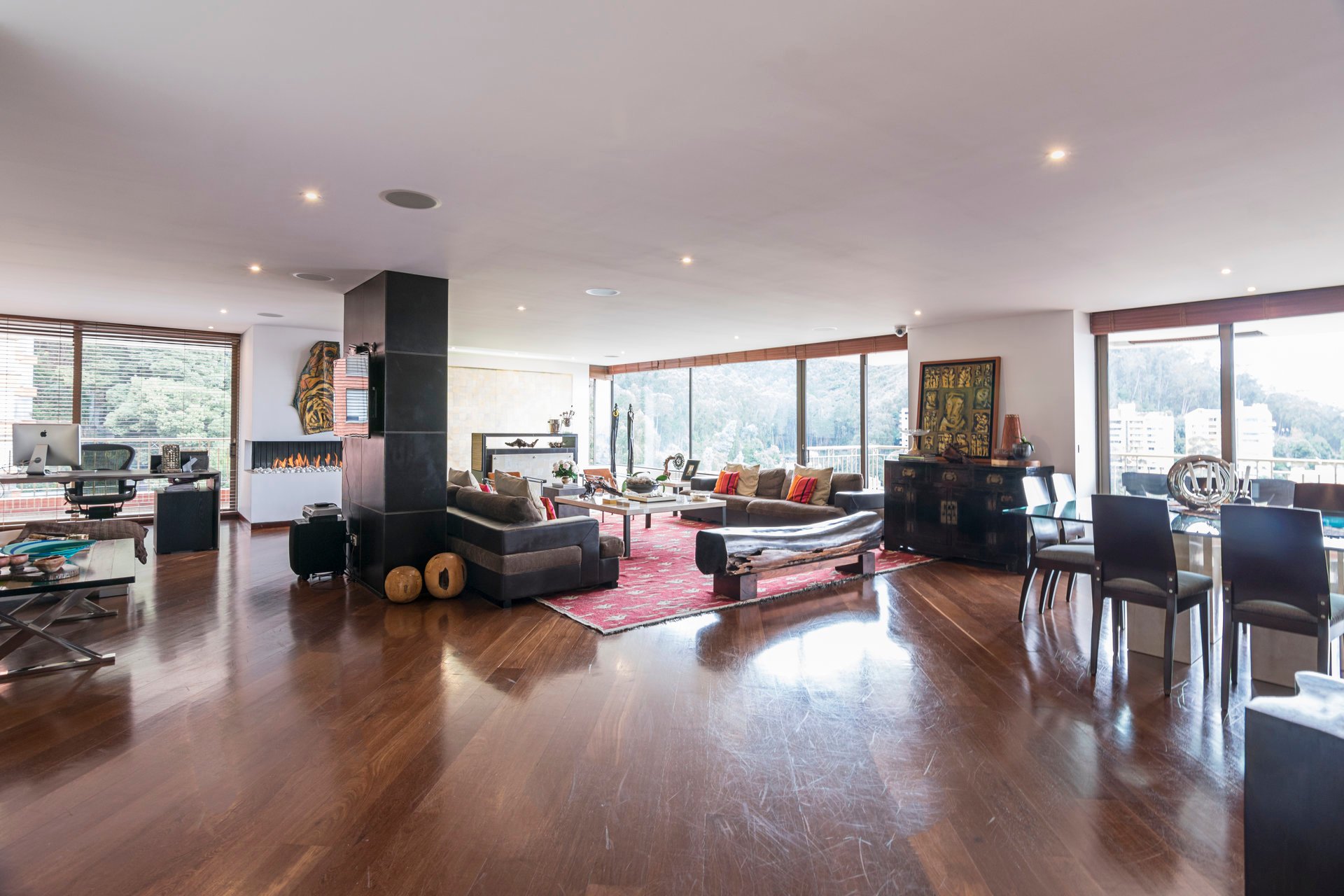 Bog413 Three Bedroom Apartment For Sale In Chico, In Bogota, Bogotá