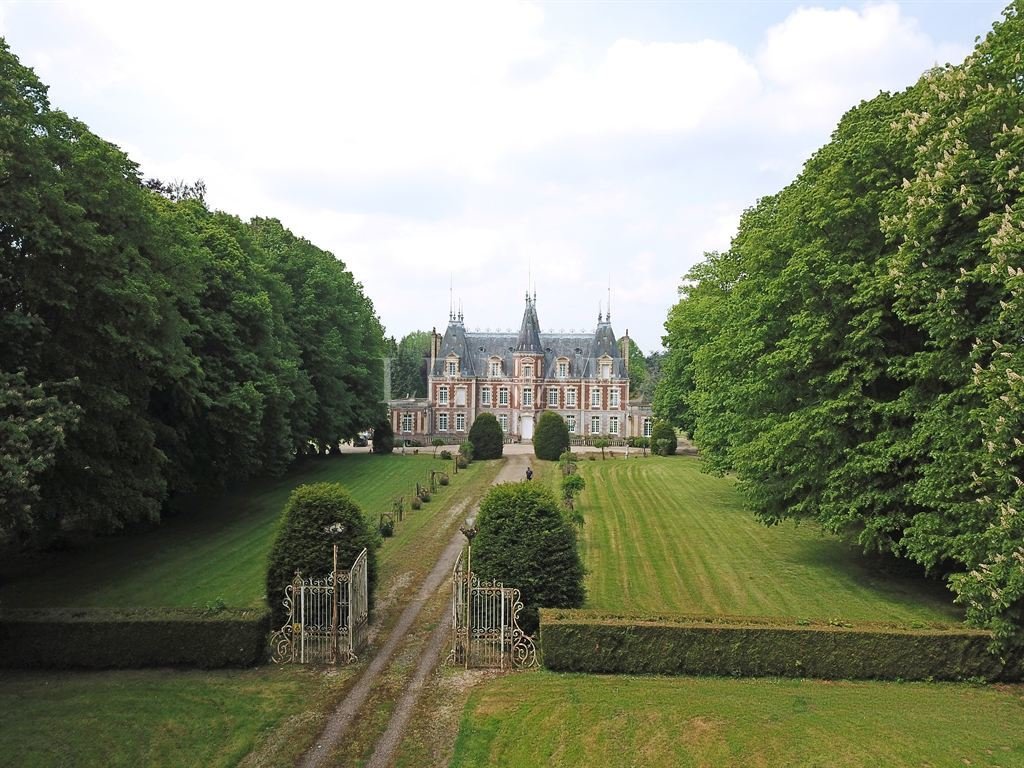 Beautiful Chateau For Sale In Normandy (19th Century). In Rouen, France