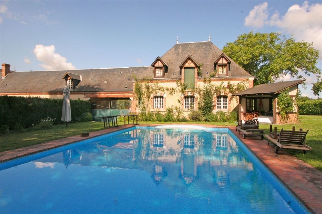 Exceptional listed castle in Sologne in aubigny sur nere, France for sale (10719084)