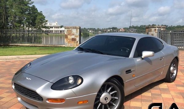 Aston Martin DB7 Dunhill edition CLA 007 (10530796)