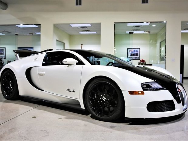 Luxury Cars For Sale By Dealers Worldwide On Jamesedition