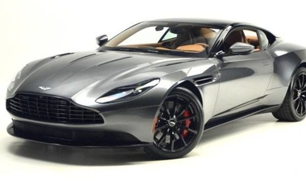 2020 Aston Martin DB11 (10888924)