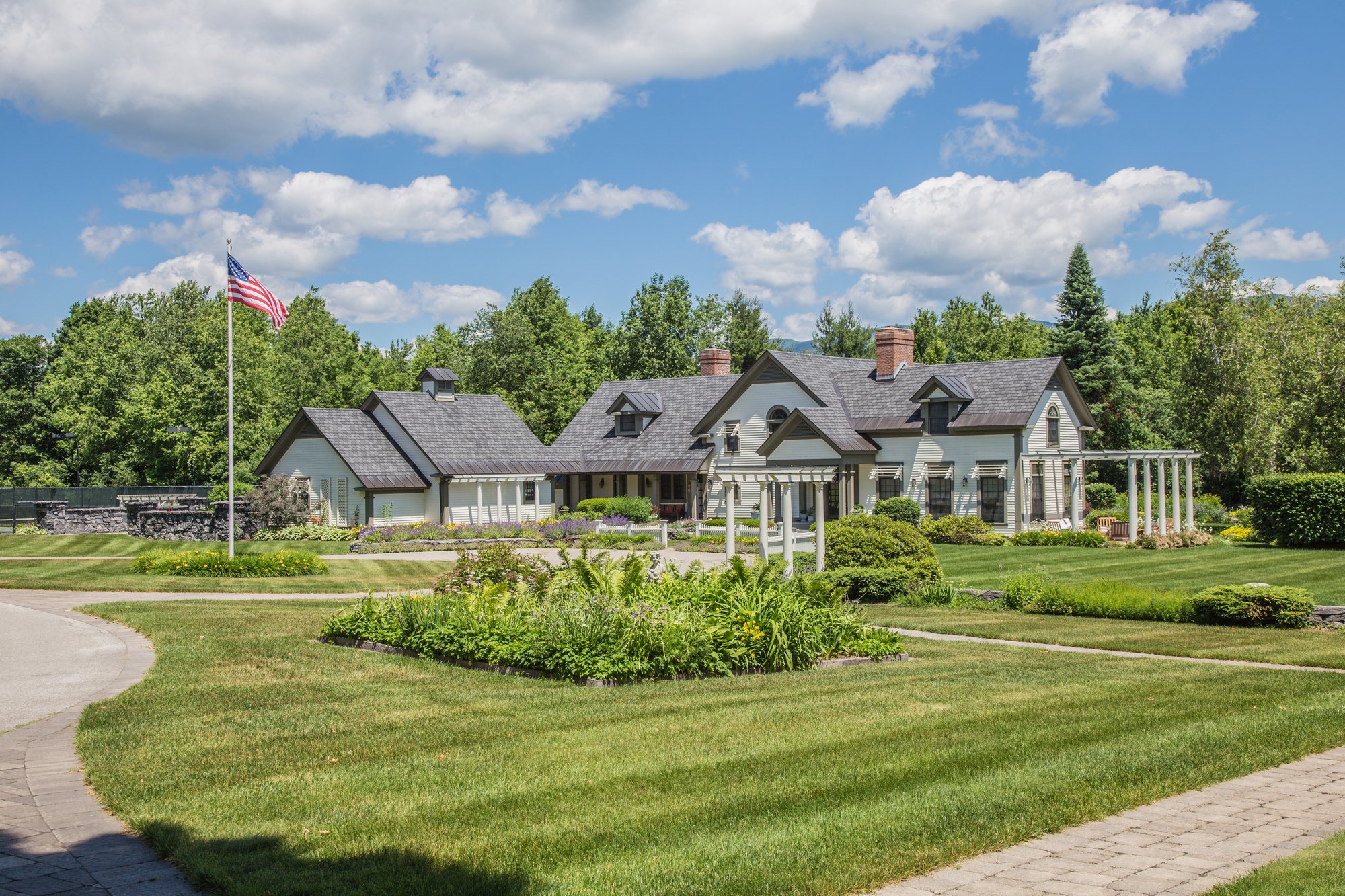 Vermont Oasis Private Entertainment Barn Pool in Rutland Town, VT