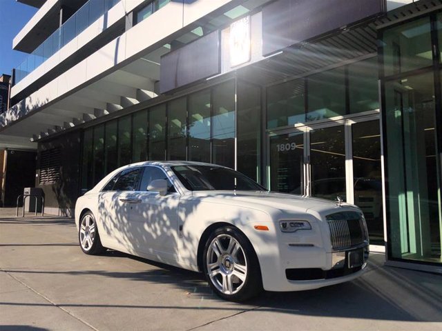 Sedan in United States 1 - 10661181