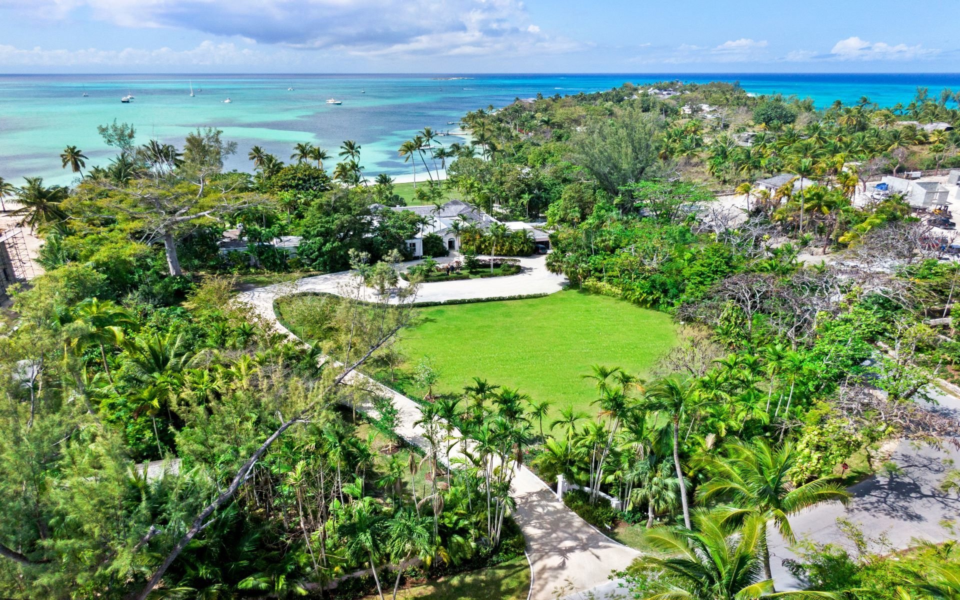 Magnificent Lyford Cay Beachfront Estate in Lyford Cay, Bahamas for 