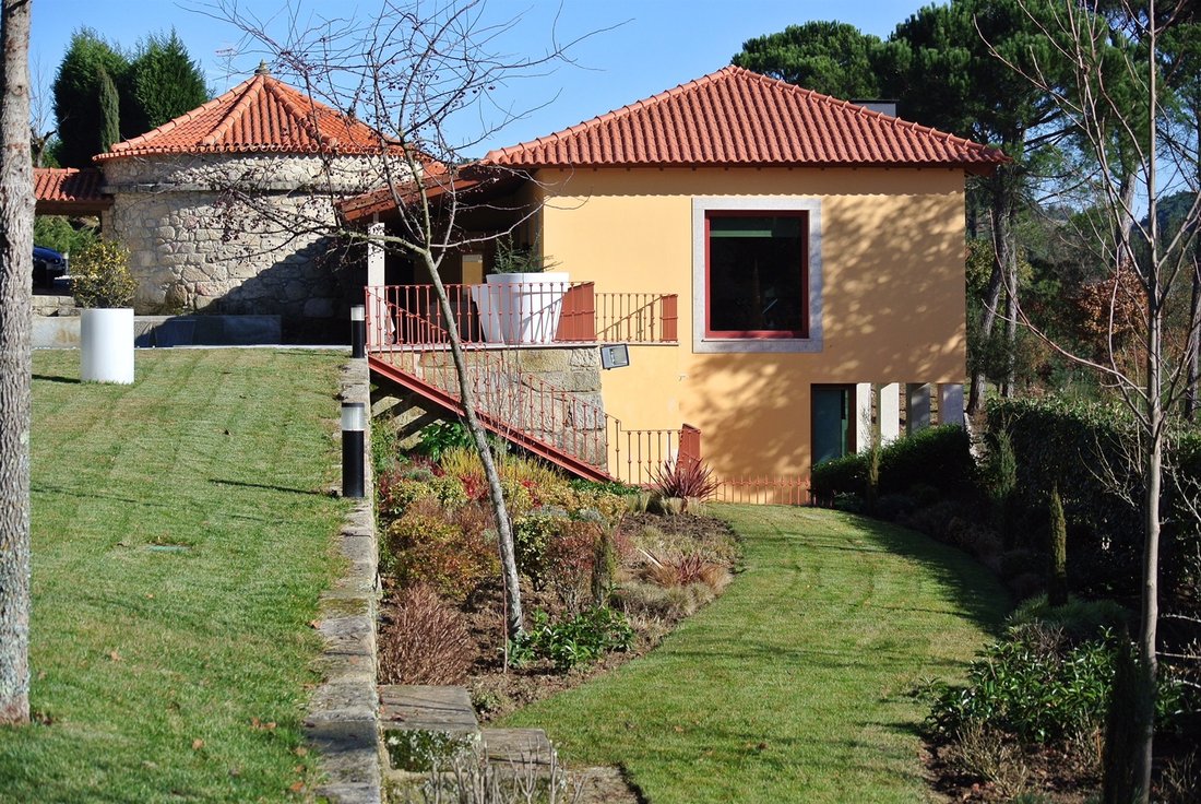 Farm, 7 Bedrooms, For Sale In Tondela, Viseu District, Portugal For