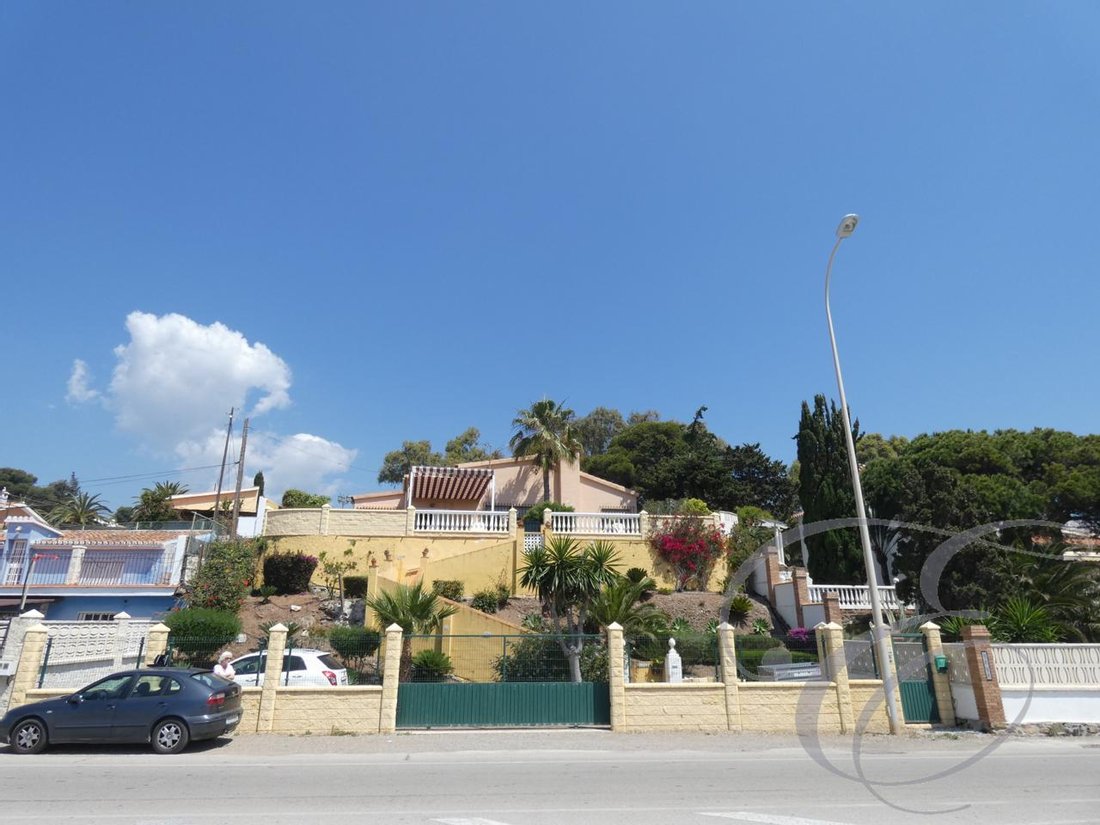 Villa in Benajarafe, Velez-Malaga, Andalusia 4 - 10731902