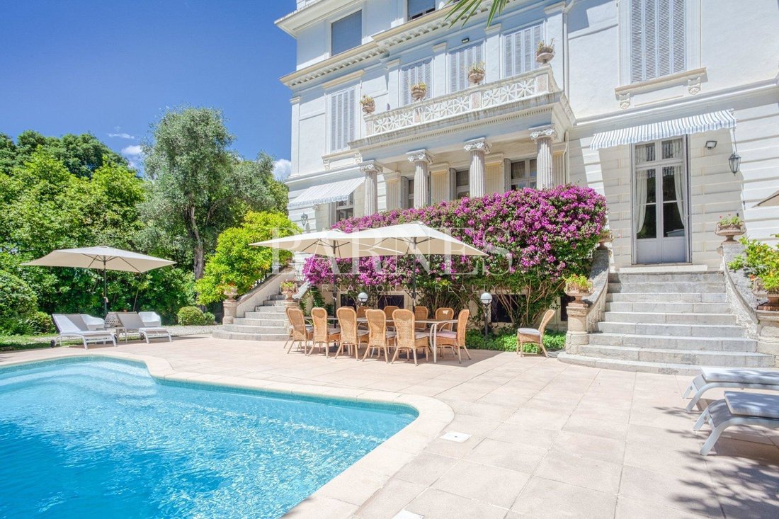 Villa in Cannes, Provence-Alpes-Côte d'Azur, France 1 - 10545402