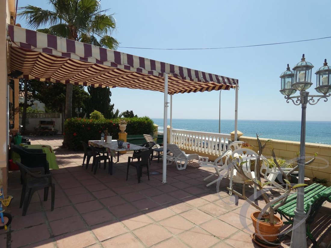 Villa in Benajarafe, Velez-Malaga, Andalusia 1 - 10731902