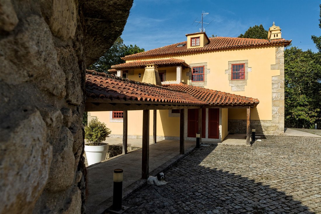 Farm, 7 Bedrooms, For Sale In Tondela, Viseu District, Portugal For
