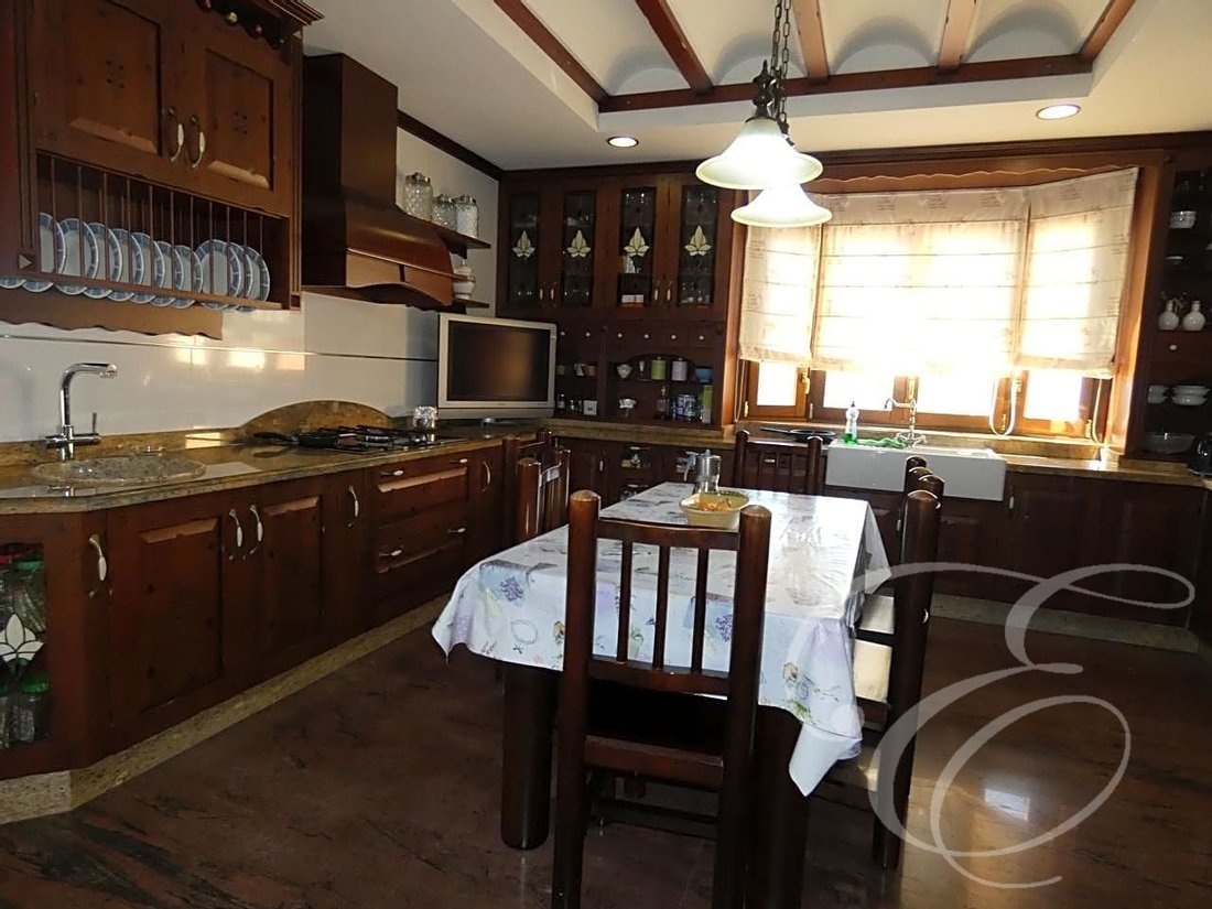 Motril Villa In Motril, Andalusia, Spain For Sale (10787366)