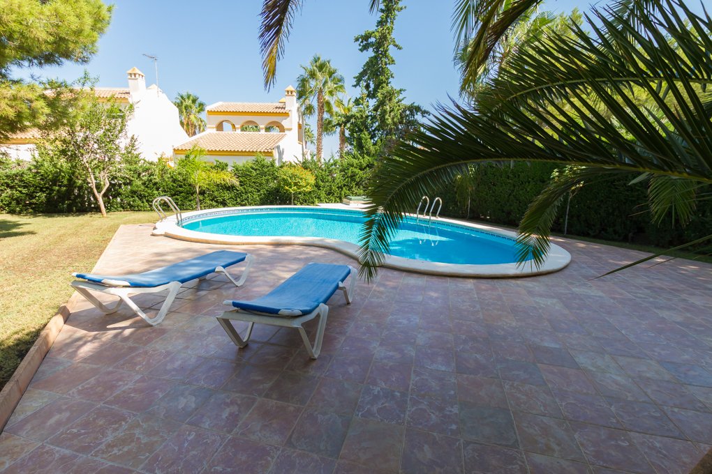 Villa in Orihuela, Valencian Community, Spain 1 - 10613149