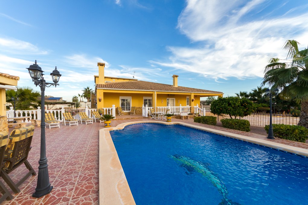 Villa en Crevillente, Comunidad Valenciana, España 1 - 10613177