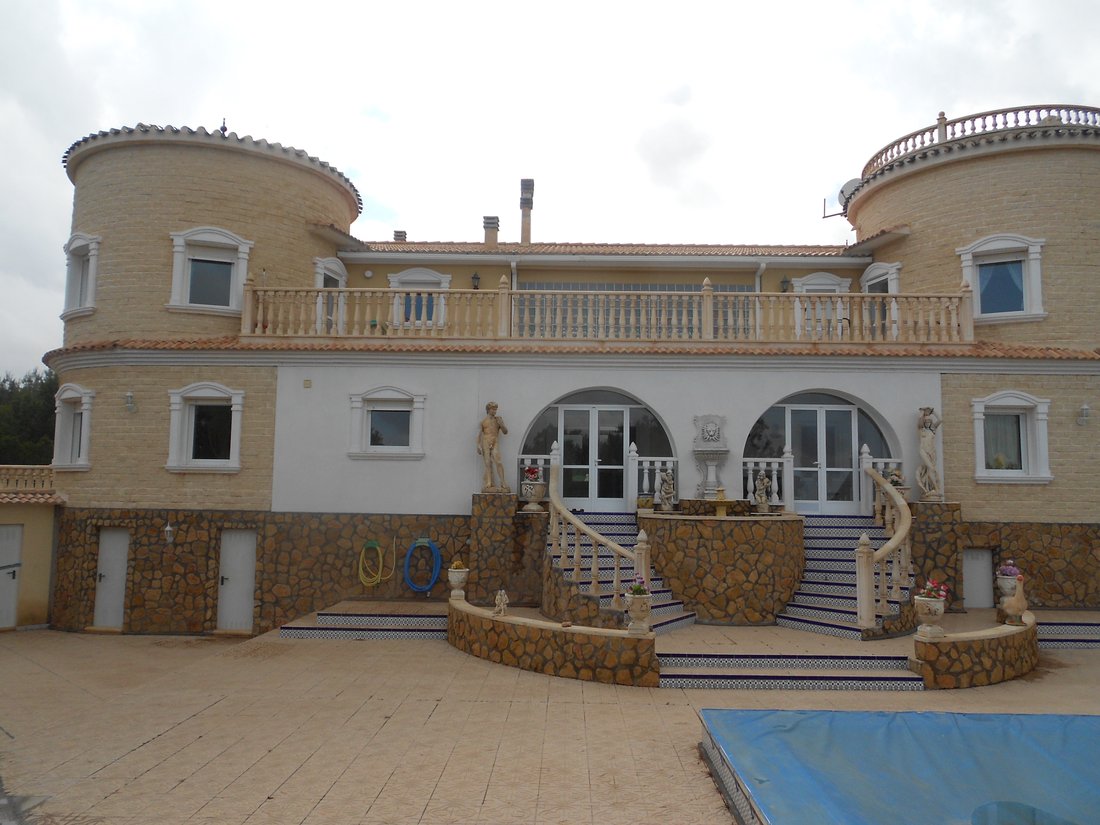 Pinar De Campoverde Country In Pinar De Campoverde, Valencian Community