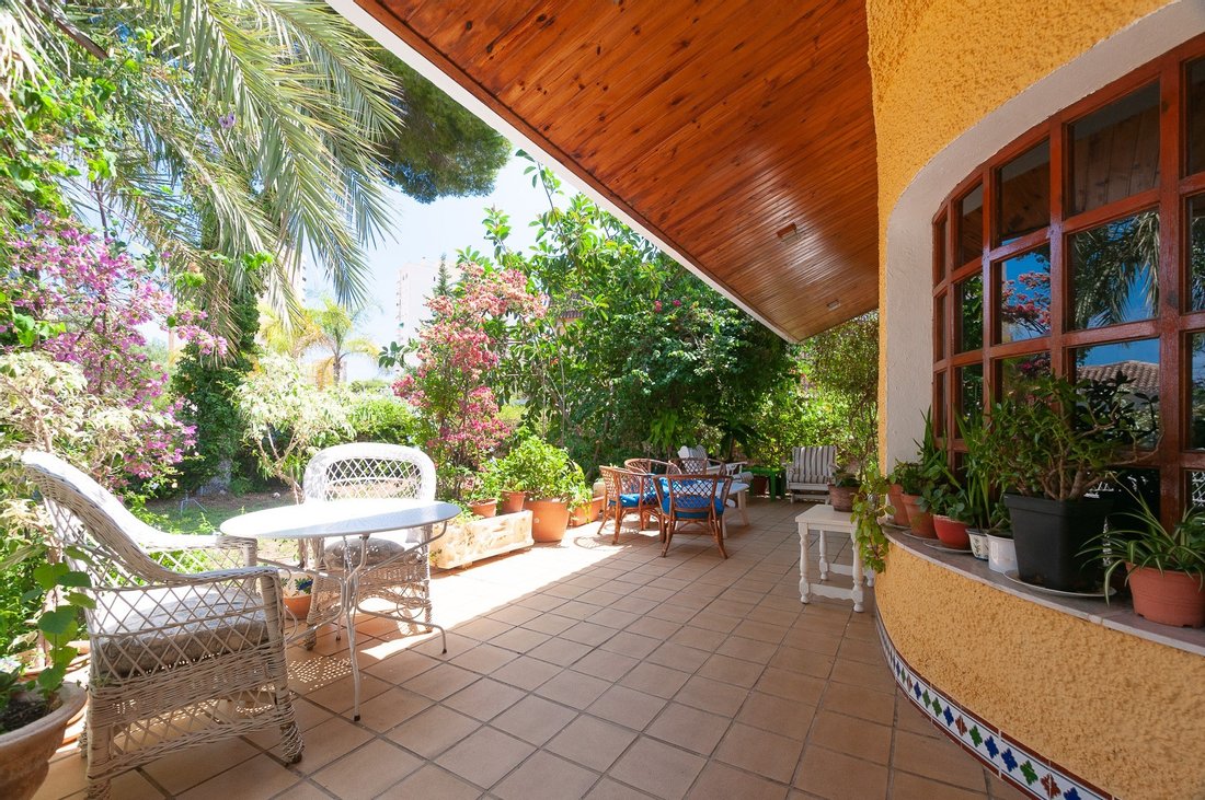 Villa in Dehesa de Campoamor, Orihuela, Valencian Community 1 - 10613186