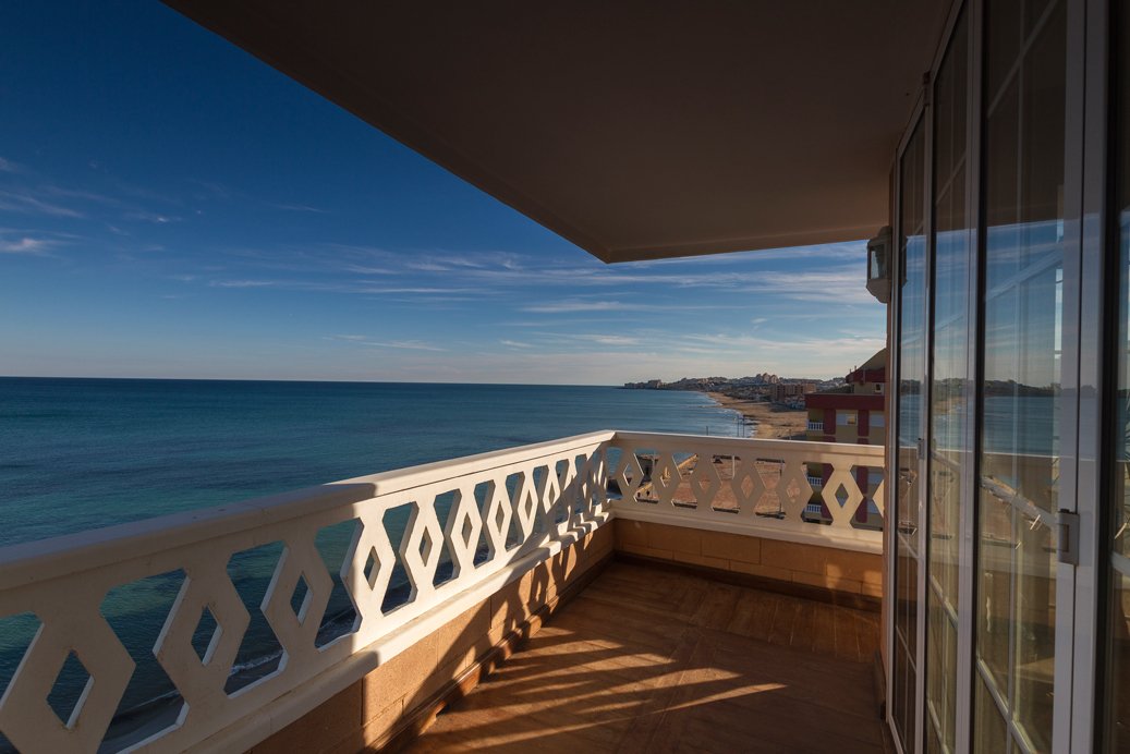 Penthouse in Torrevieja, Valencian Community, Spain 1 - 10613200