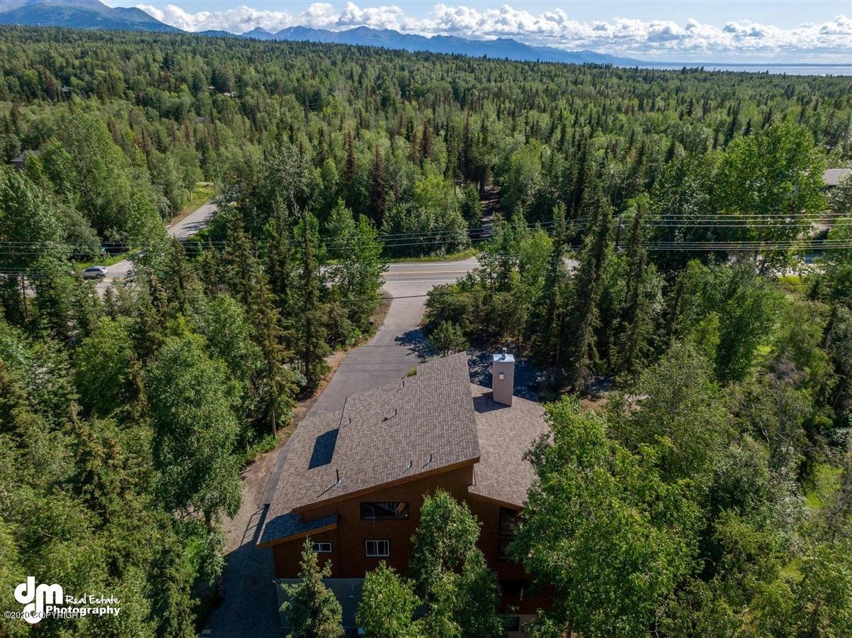 4 Bedrooms Single Family Detached In Anchorage, Ak, United States For 