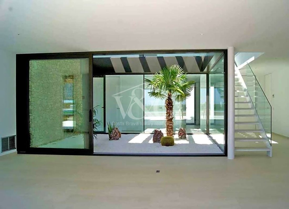 Villa in Pals, Catalonia, Spain 5 - 10735619