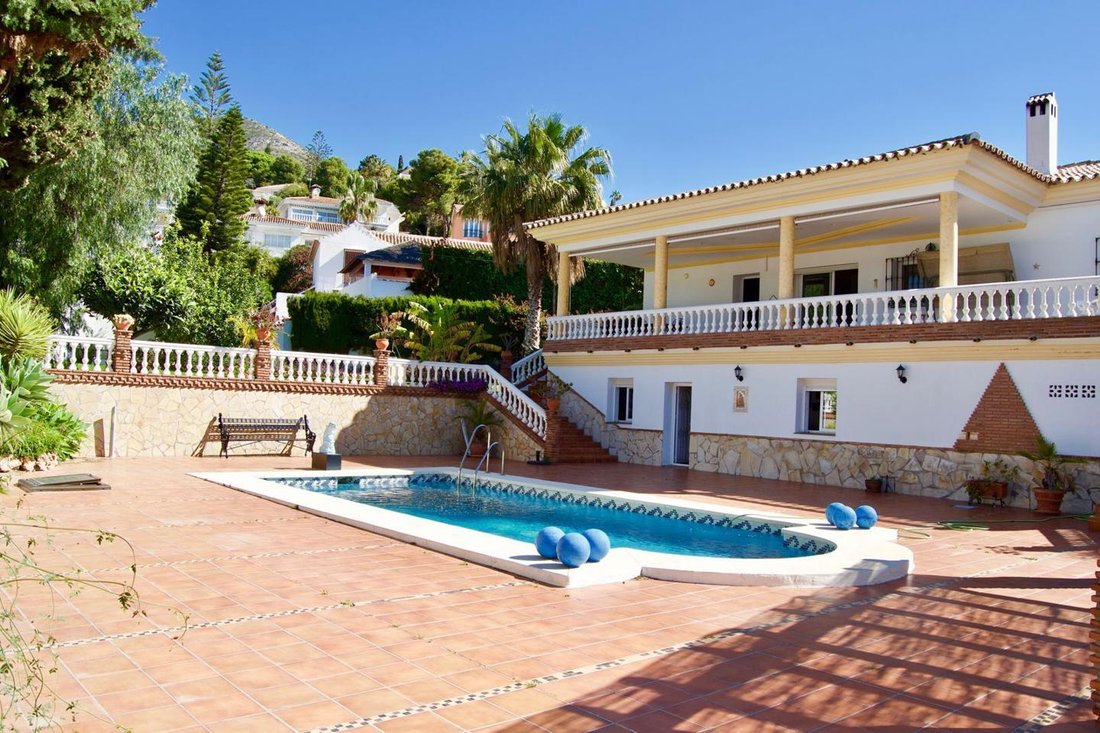 Benalmádena Villa In La Capellania, Andalusia, Spain For Sale (10737292)