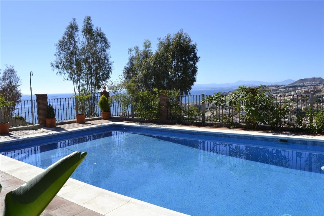 Rincón De La Victoria Villa In Torre De Benagalbón, Andalusia, Spain