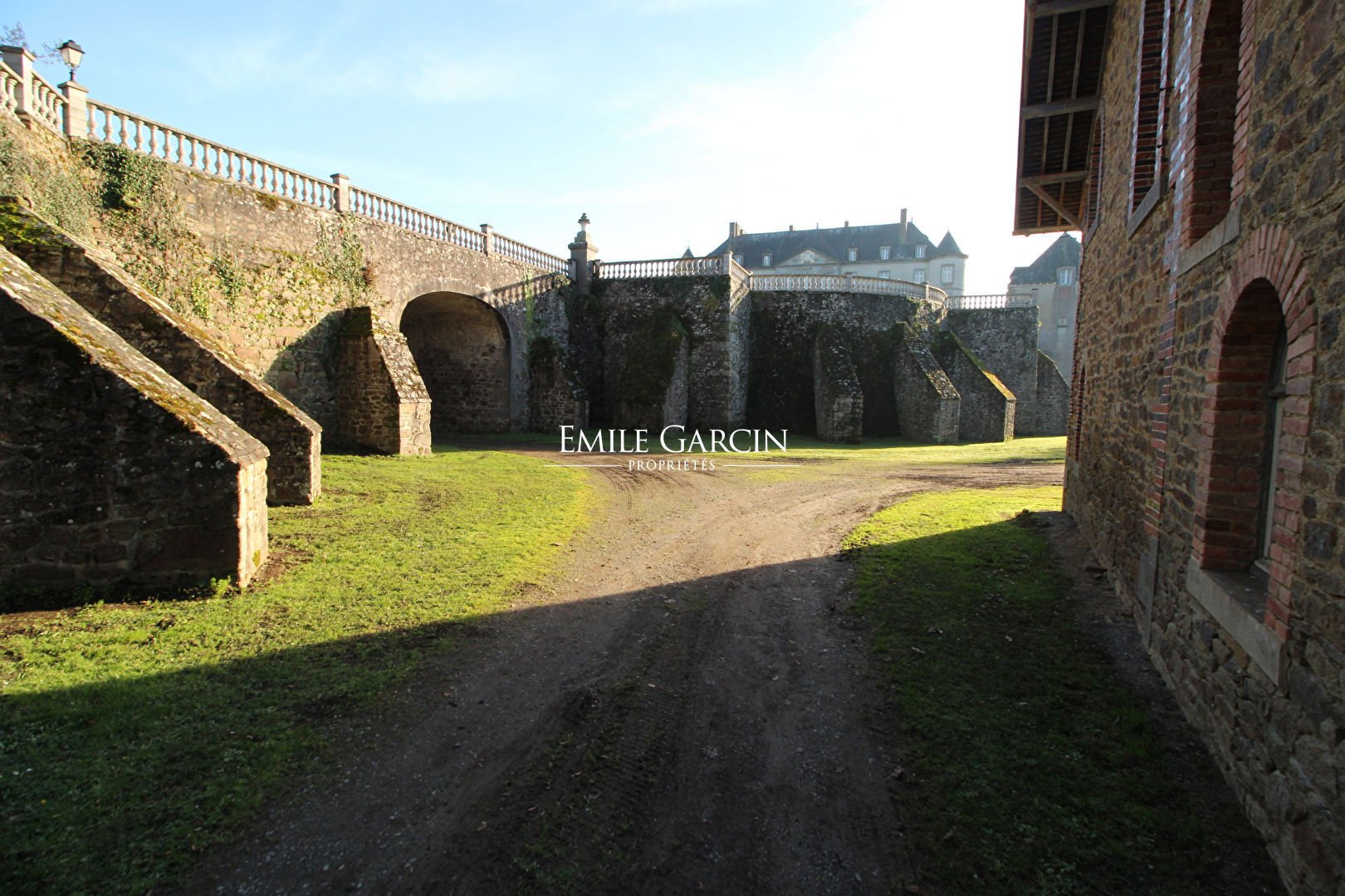 Château near St Malo for sale with outbuildings, in Saint Malo, France