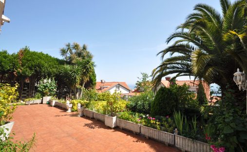 Castle for Sale in Castro-Urdiales, Cantabria, Spain