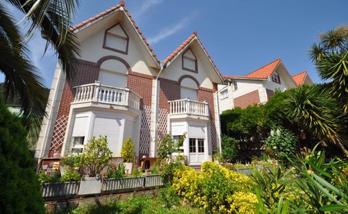 Castle for Sale in Castro-Urdiales, Cantabria, Spain