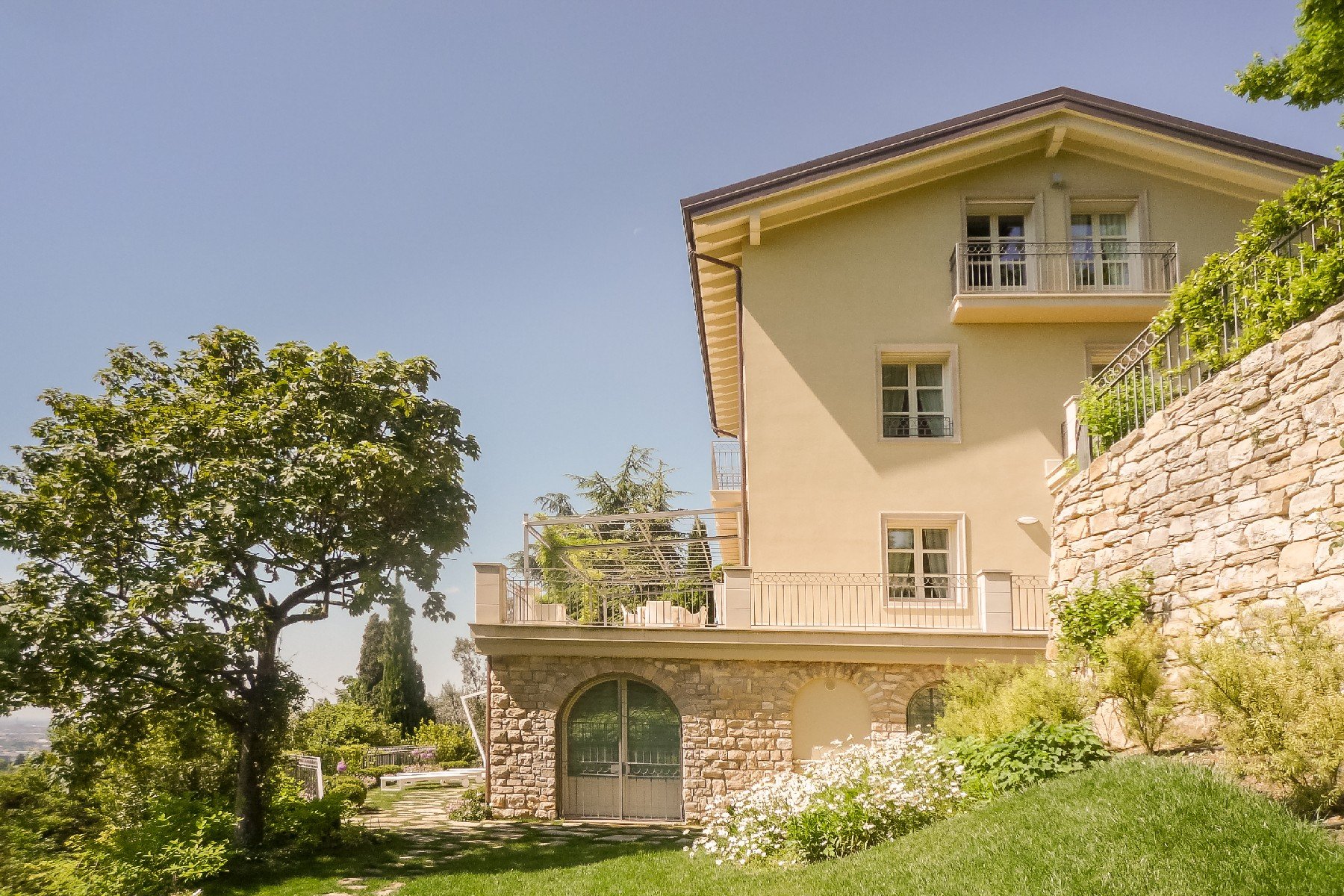 Beautiful Villa On The Hills Of Bergamo Alta in Bergamo, Italy for sale