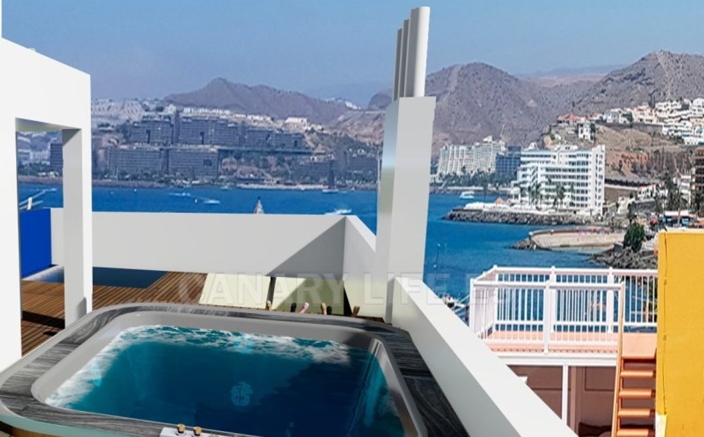 Modern Building With Three Brand New Apartments At The Beach Of In Mogan Spain For Sale 10559631