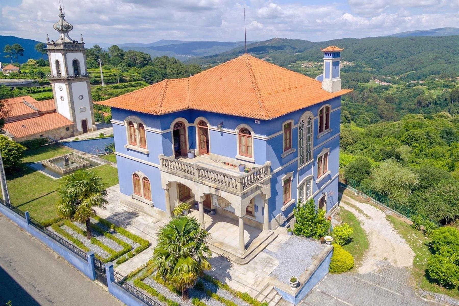 Manor House For Sale In Vila, Viana Do Castelo District, Portugal For