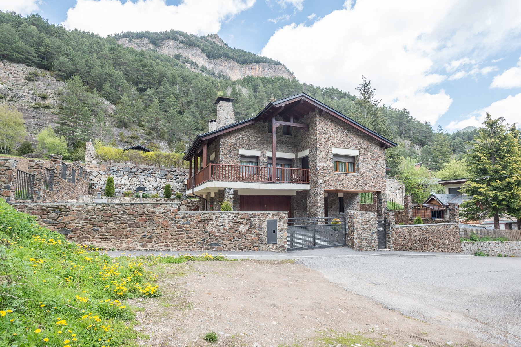 House For Sale In Xixerella in Xixerella, Andorra for sale (1326323)