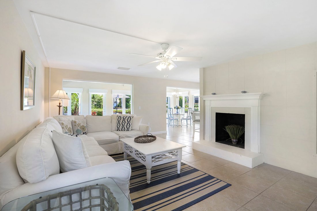 House in Naples, Florida, United States 5 - 10953265