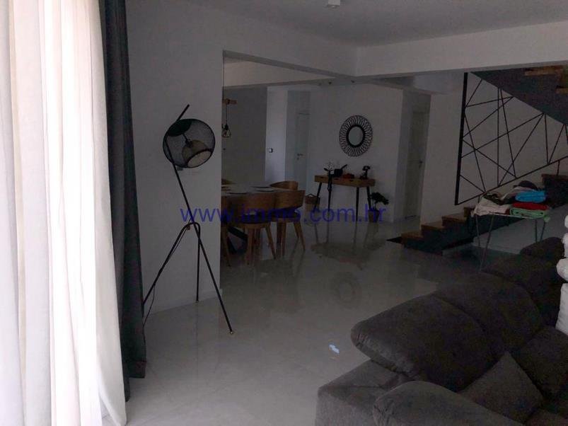 Villa in Gradska cetvrt Varos, Sibenik, Sibenik-Knin County 5 - 11049527
