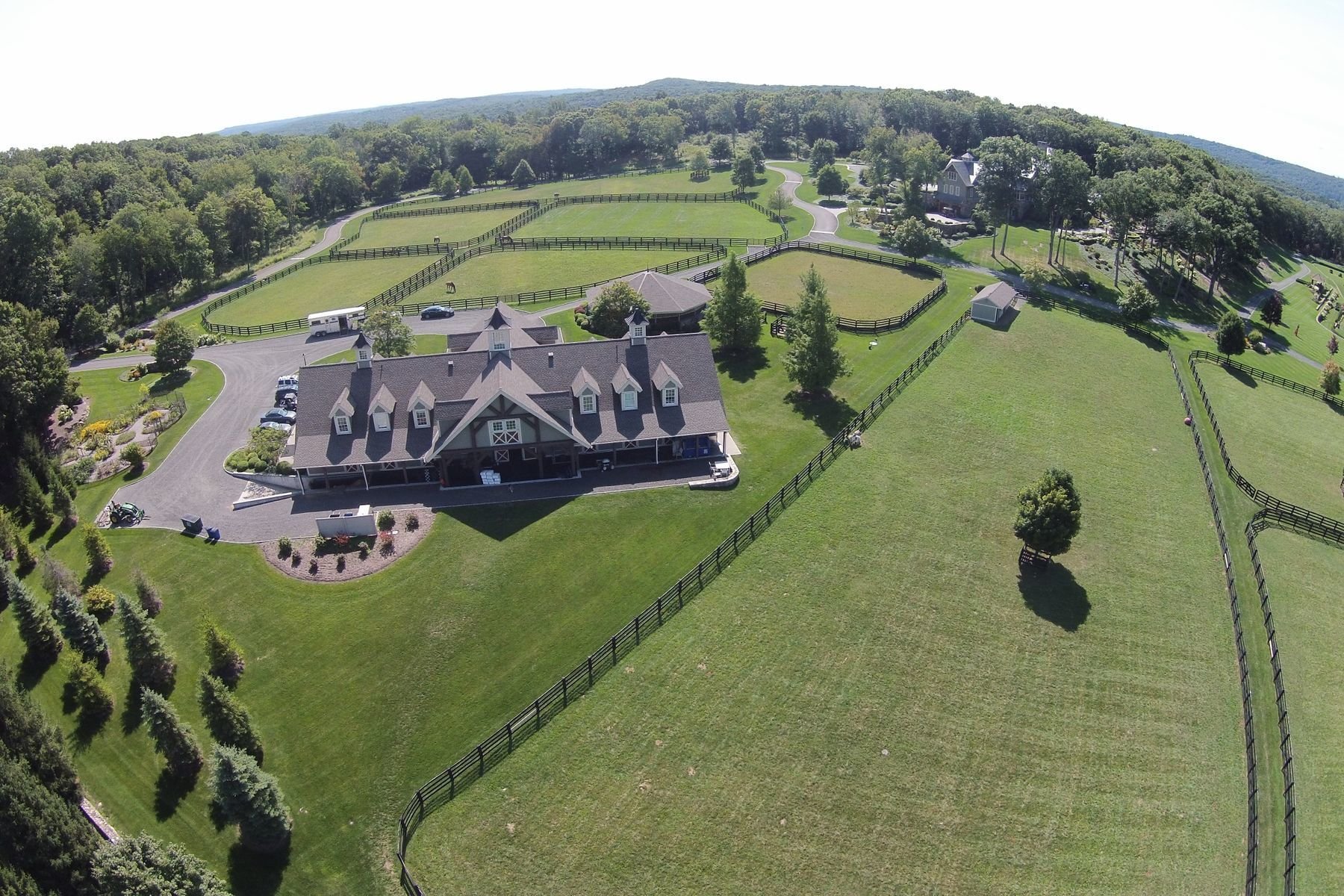 7 11 Old Stagecoach Road & 40 Neds In Ridgefield, Connecticut, United