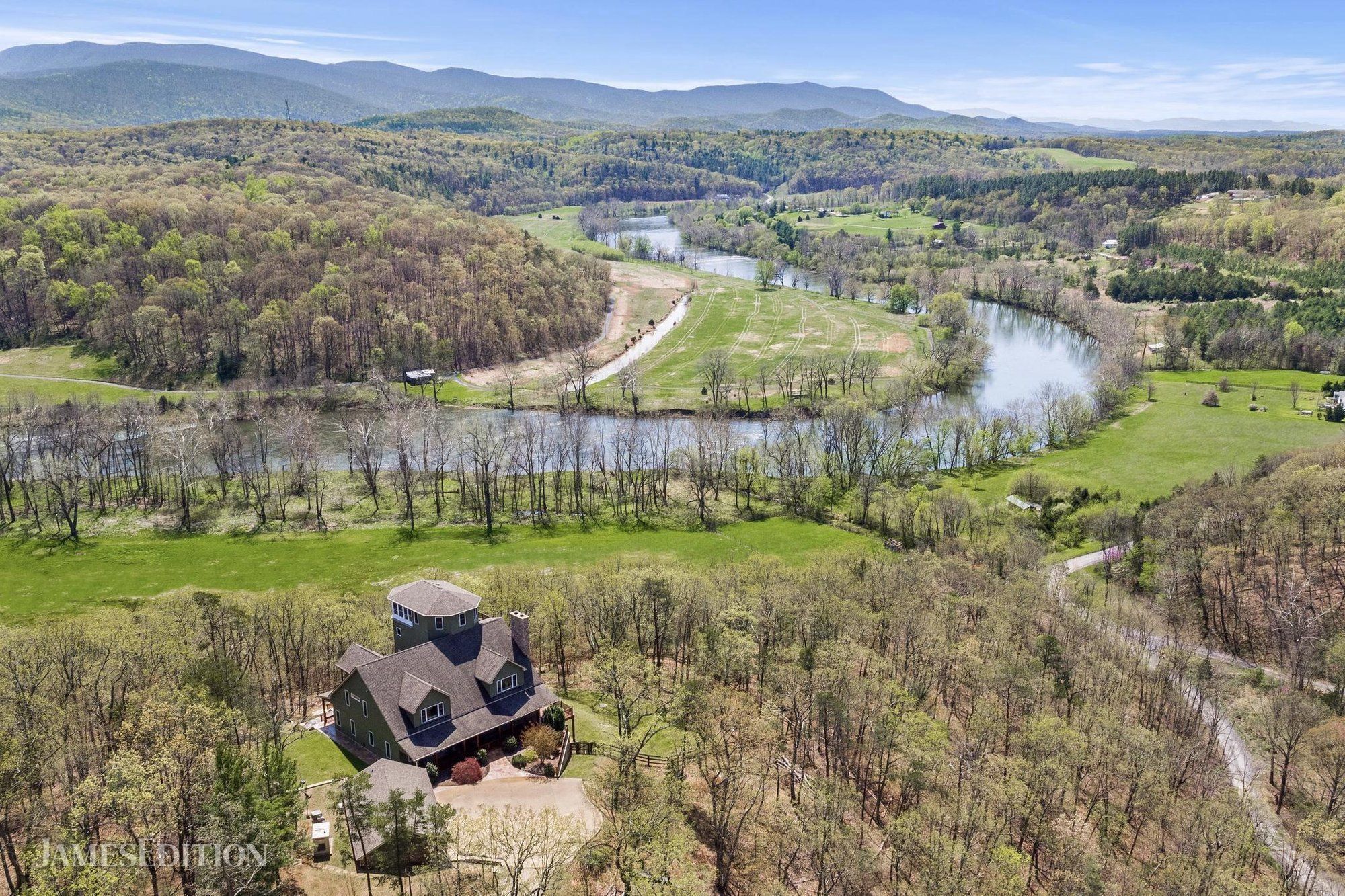 1406 Panhandle in BENTONVILLE, VA, United States for sale (11040507)