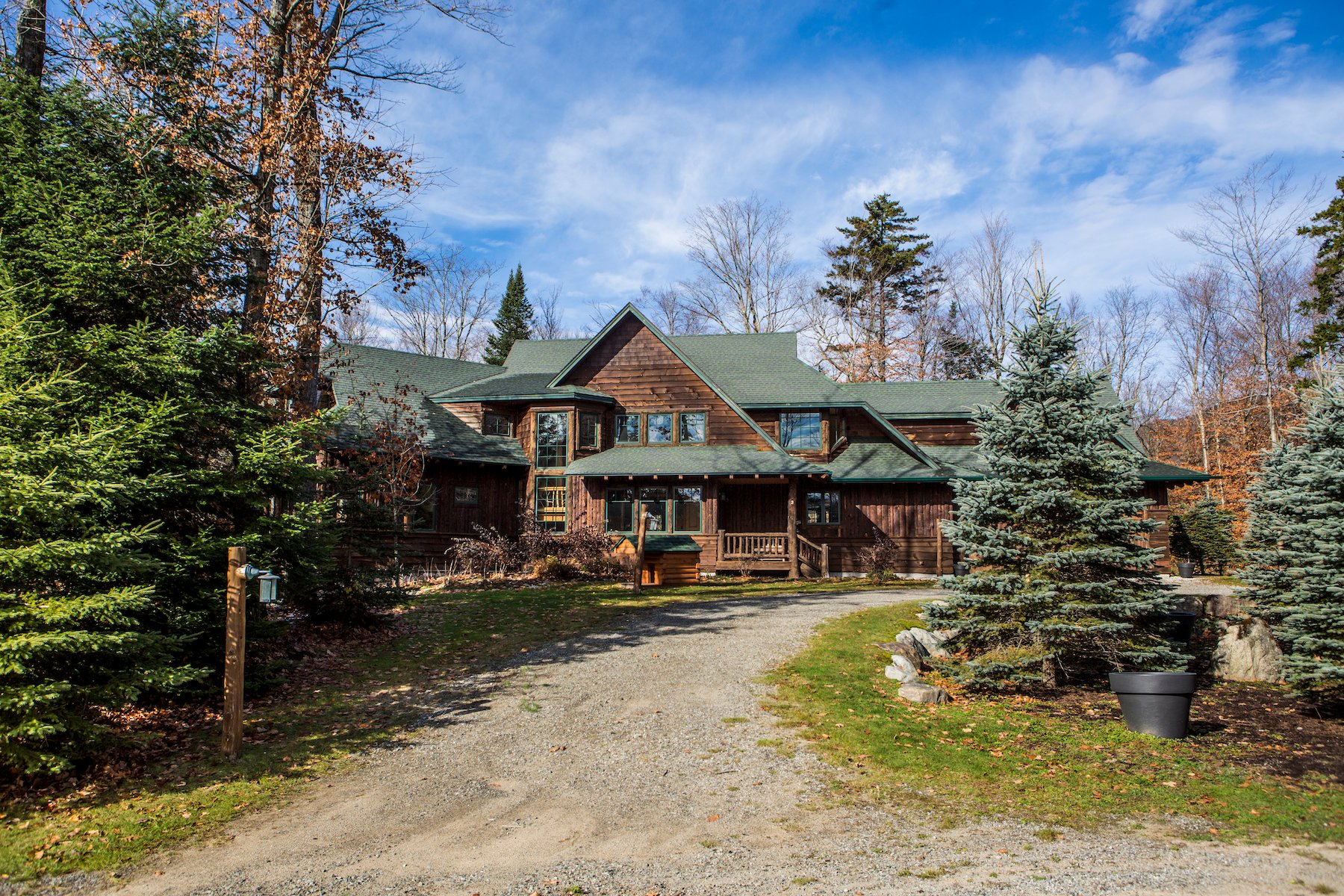 Adirondack Grand Lodge In Lake Placid, Mo, United States For Sale (1264016)