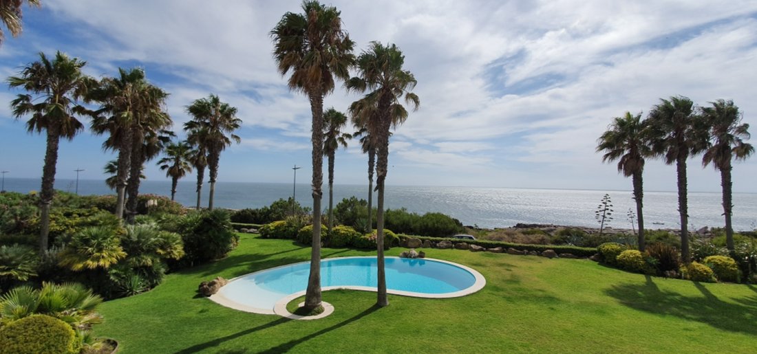 Stunning Detached House For Sale Front The Sea, In In Estoril, Lisbon