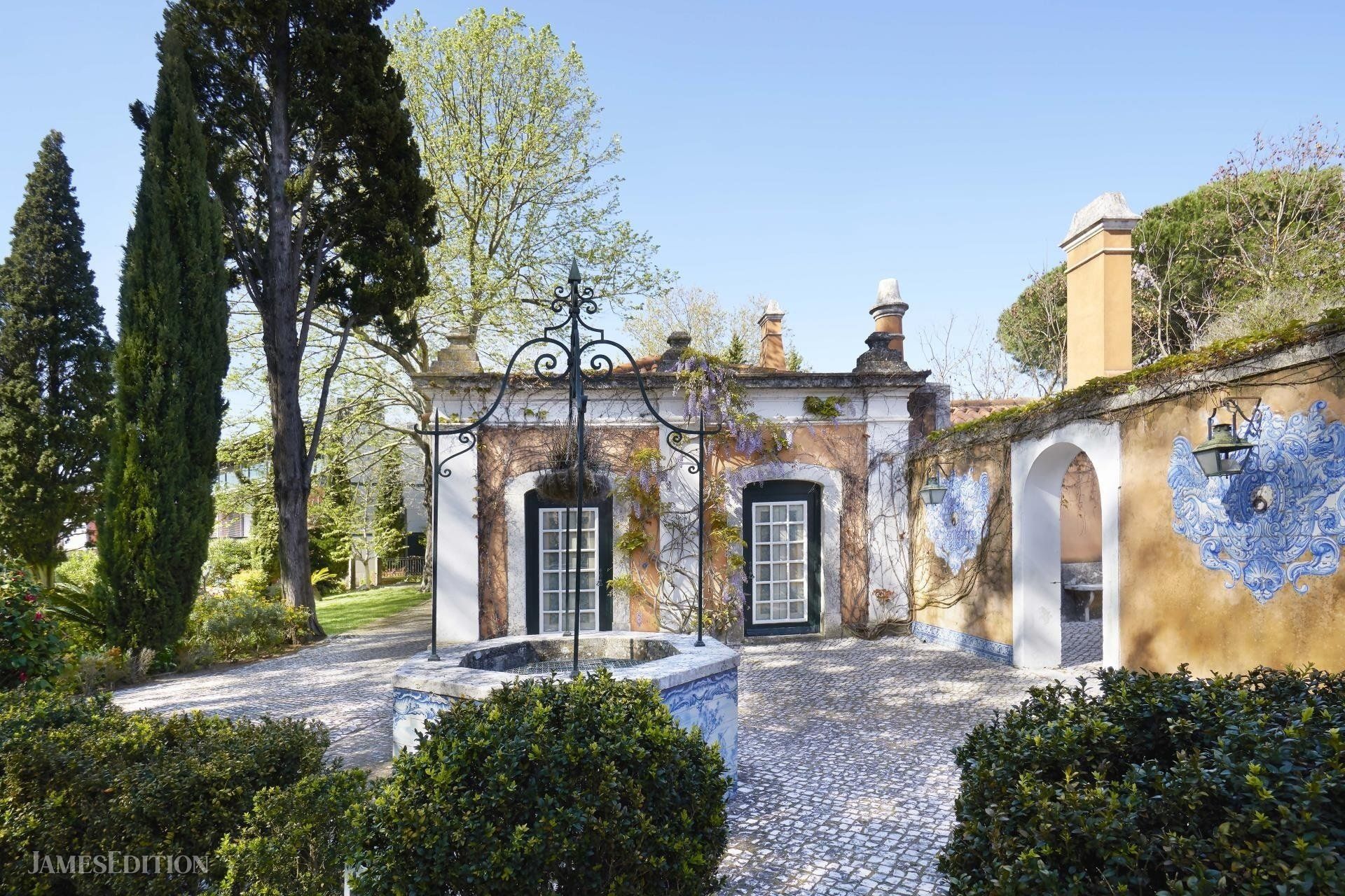 Palace, 7 Bedrooms, For Sale in Lisboa, Portugal for sale (10083893)