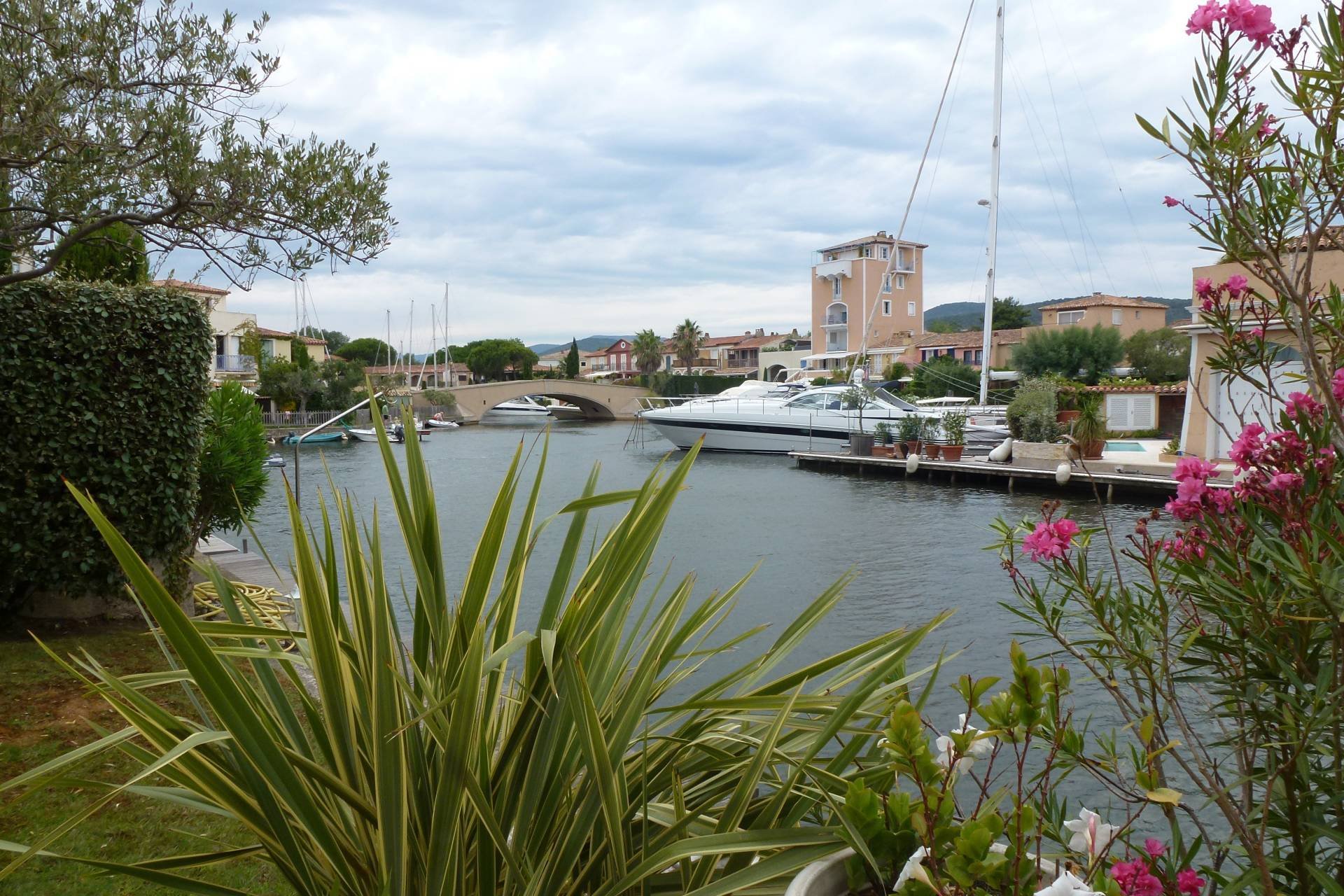 Port Grimaud Villa With Berth, 3 In Grimaud, Provence Alpes Côte D'azur