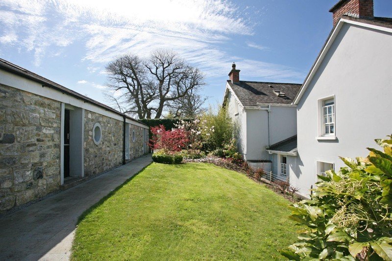 Worlds End House, Castleconnell, County Limerick in Limerick, Ireland